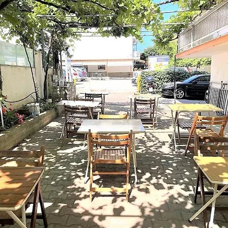 Penzion Seagarden 2 Potos