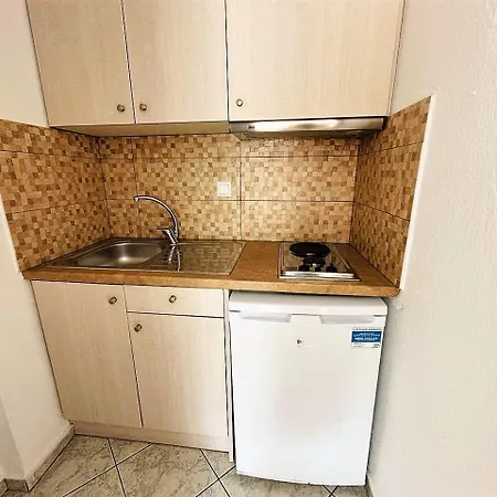 Seagarden 2 Guest house Potos