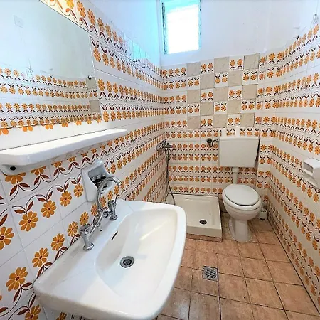 Seagarden 2 Guest house *